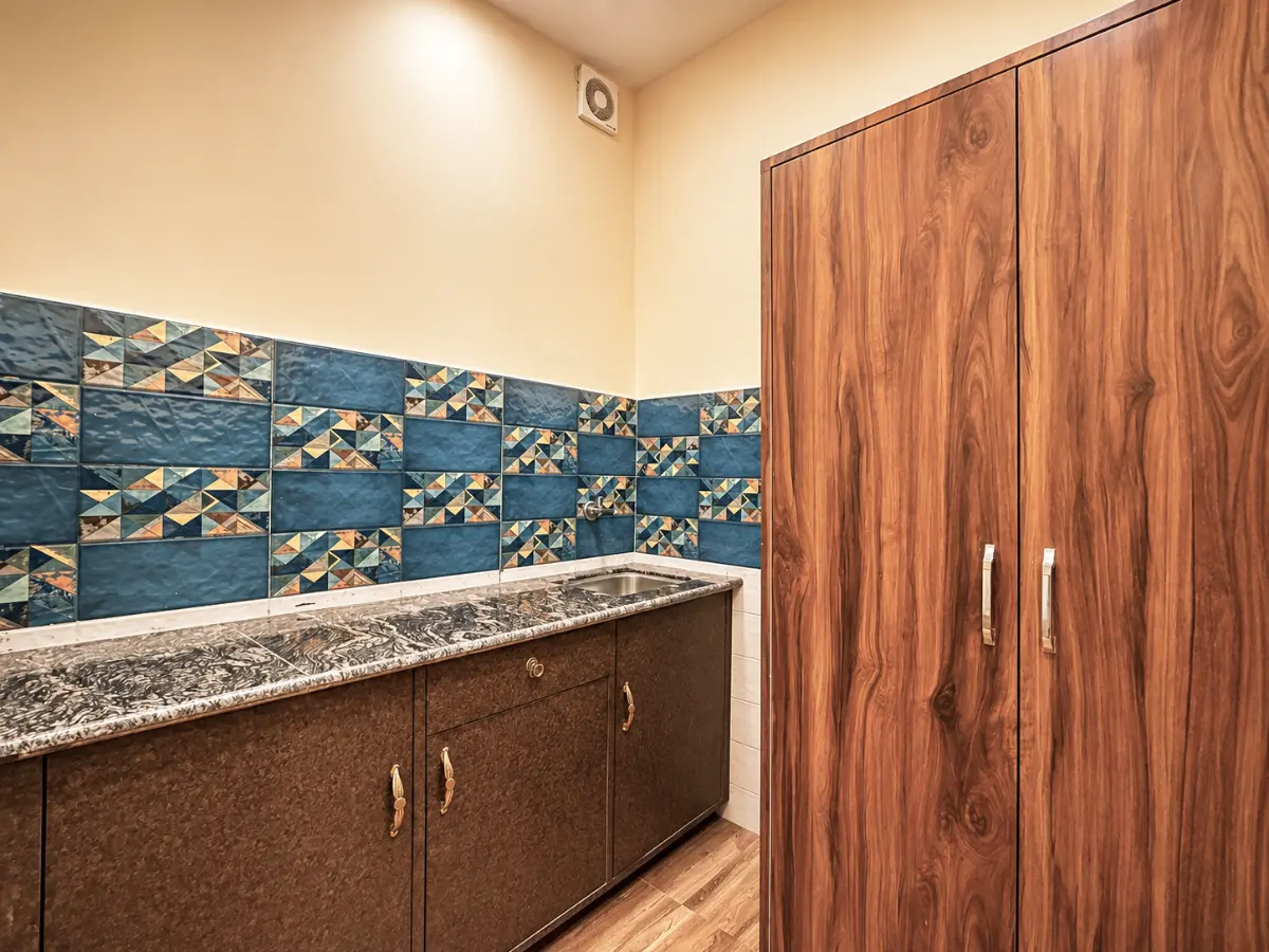 Premium Deluxe Room in Rishikesh near Ganga